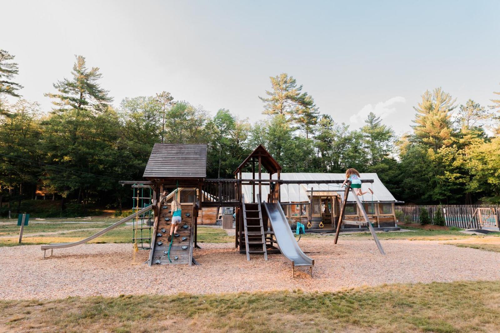 Huttopia White Mountains Albany Екстериор снимка