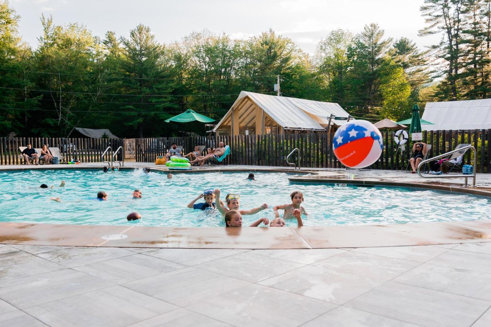 Huttopia White Mountains Albany Екстериор снимка